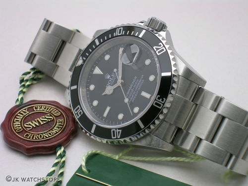 ROLEX SUBMARINER 16610 2010 001_5d693f.JPG