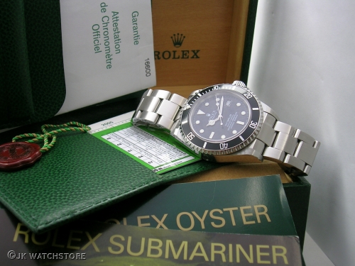 ROLEX SEADWELLER 16600 2004 002_5a222b.JPG