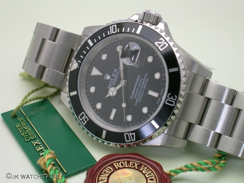 ROLEX SUBMARINER 16610 NOS 2003 002_e1aa0c.JPG