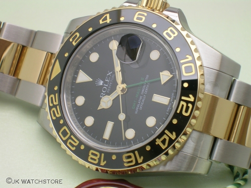 ROLEX GMT-MASTER 116713 LN 2011 003_08e872.JPG