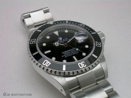 ROLEX SUBMARINER 16610 2002 003_678e9b.JPG