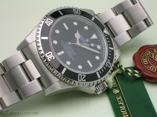 ROLEX SUBMARINER 14060M NOS 003_e742b3.JPG