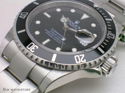 ROLEX SUBMARINER 16610 2010 004_b8f8ca.JPG