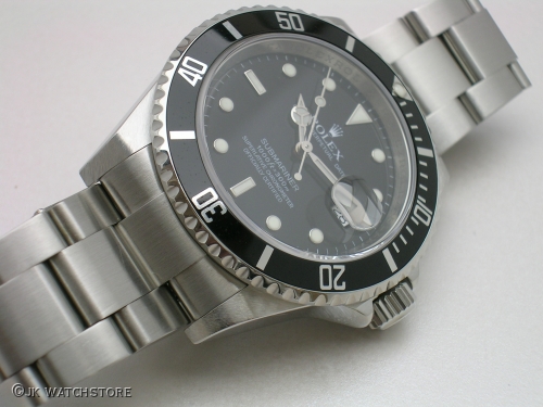 ROLEX SUBMARINER 16610 2008 005_28e3ee.JPG