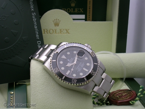 ROLEX SUBMARINER 116610 LN 2011 007_5b0ecf.JPG