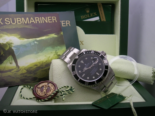 ROLEX SUBMARINER 16610 2008 007_72c4b6.JPG