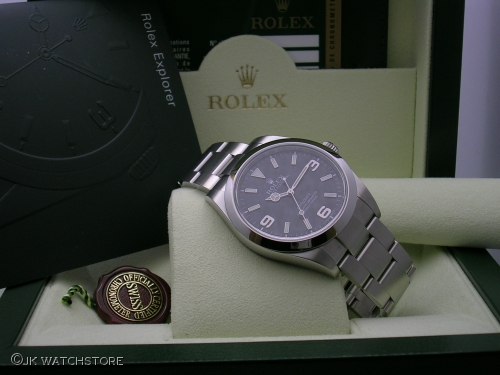 ROLEX EXPLORER I  214270 2011 008_26f64b.JPG