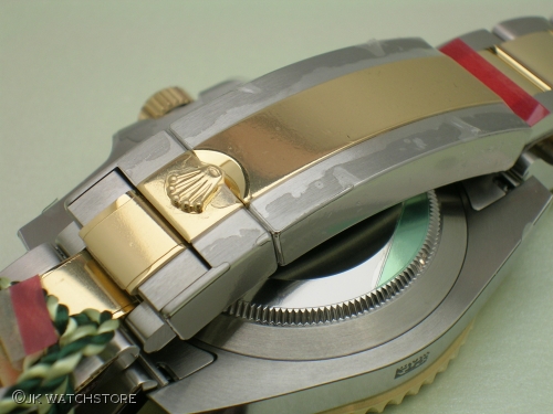 ROLEX SUBMARINER 116613LB 2011 009_009859.JPG