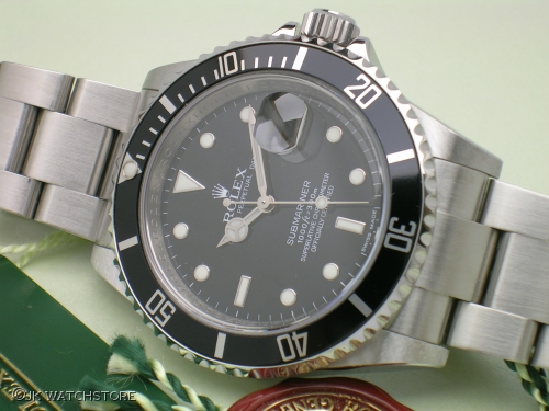 ROLEX SUBMARINER 16610 2008 009_4c6ddb.JPG