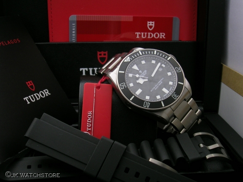 TUDOR PELAGOS 25500TN 009_a0e28e.JPG