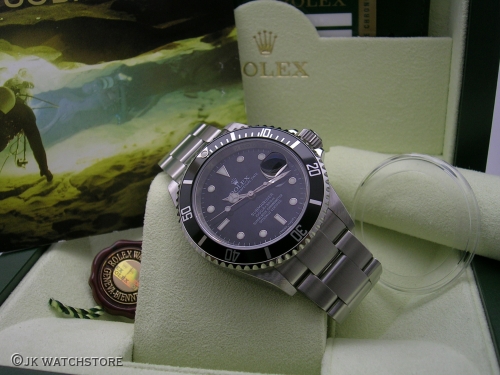 ROLEX SUBMARINER 16610 JULI 2010 009_b7cfad.JPG