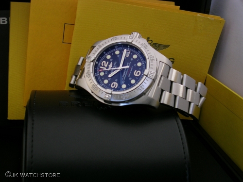 BREITLING SUPER OCEAN A17390 STEELFISH 010_11c718.JPG