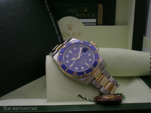 ROLEX SUBMARINER 116613LB 2011 010_146a7c.JPG