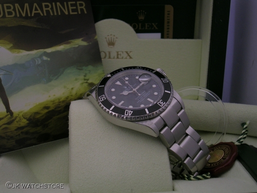 ROLEX SUBMARINER 16610 2009 011_4d7c6e.JPG