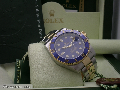 ROLEX SUBMARINER 116613LB 2011 013_a236d5.JPG