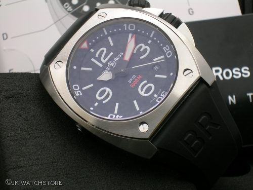 BELL&ROSS BR02 016_fd7330.JPG