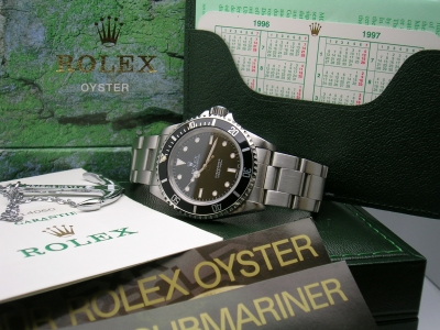 ROLEX SUBMARINER 14060 1997 tritium 026_6683f5.JPG