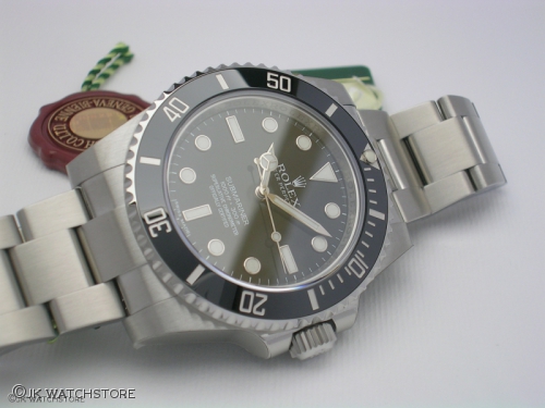 ROLEX SUBMARINER 114060 2015 2_a4b0b0.jpg