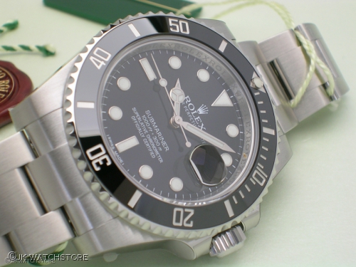 ROLEX SUBMARINER 116610LN 2013 2_d518c6.jpg