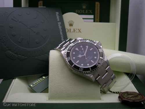 ROLEX SUBMARINER 14060M  2011 5_713943.jpg