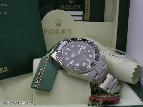 ROLEX SUBMARINER 114060 2013 DSCN0235_fe856b.JPG