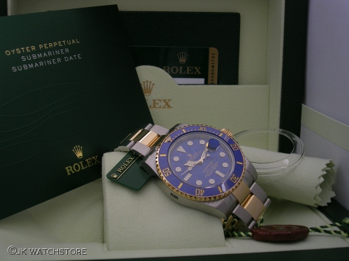 ROLEX SUBMARINER 116613LB 2013 BLUE SUNRAY FINISH DIAL DSCN0244_905d09.JPG