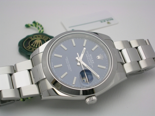 ROLEX DATEJUST 41 126300 2019  BLUE DIAL OYSTER DSCN0260_f56c7d.JPG