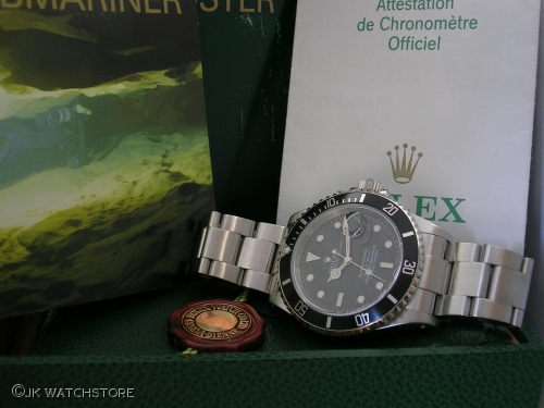 ROLEX SUBMARINER 16610 2003 DSCN0298_e10edd.JPG