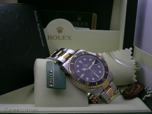 ROLEX SUBMARINER 116613LN 2010 DSCN0591_3ae6a1.JPG