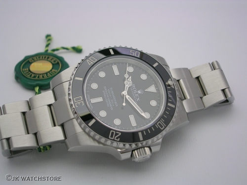 ROLEX SUBMARINER 114060 2017 DSCN0598_b76360.JPG