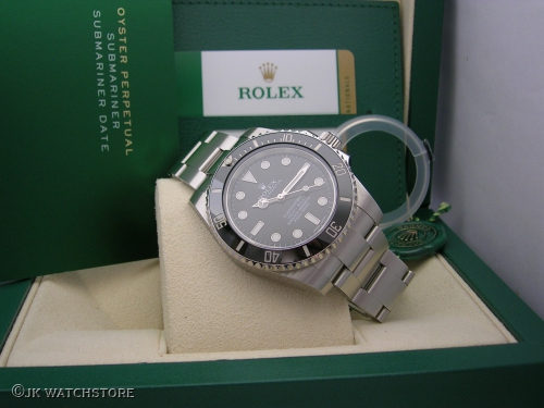 ROLEX SUBMARINER 114060 2017 DSCN0608_e416ca.JPG