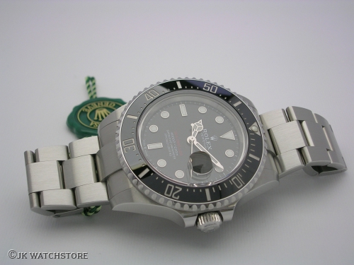 ROLEX SEADWELLER RED 126600 2019 DSCN0680_ea992c.JPG