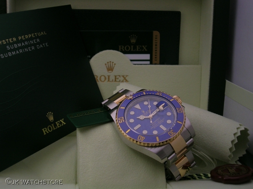 ROLEX SUBMARINER 116613LB 2013 SUNRAY DIAL DSCN0699_466245.JPG