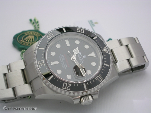 ROLEX SEADWELLER RED 126600 2019 DSCN0722_fac76a.JPG