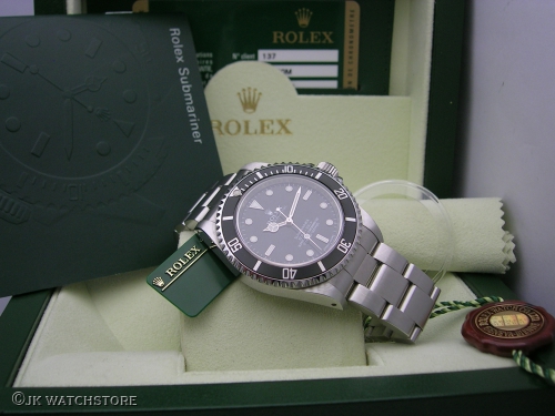 ROLEX SUBMARINER NO-DATE 14060M 2013 DSCN0792_86976d.JPG