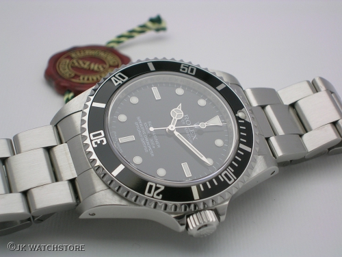 ROLEX SUBMARINER NO-DATE 14060M 2010 DSCN0800_a1d81d.JPG