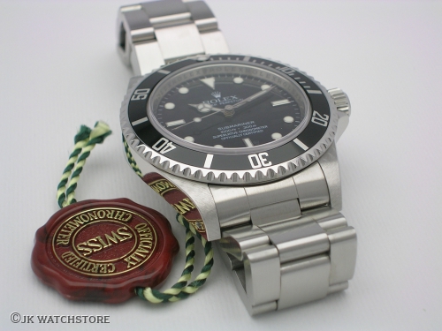 ROLEX SUBMARINER NO-DATE 14060M 2010 DSCN0801_b74f42.JPG