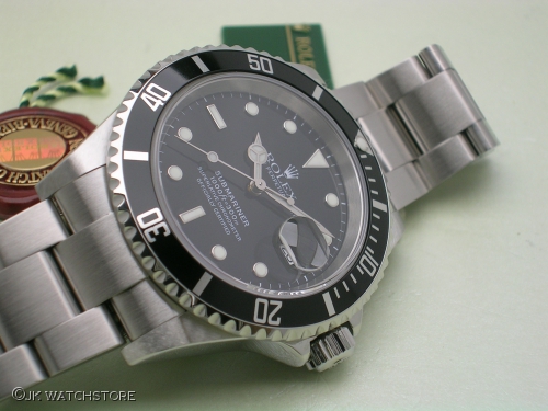 ROLEX SUBMARINER 16610 2005 DSCN0803_136e06.JPG