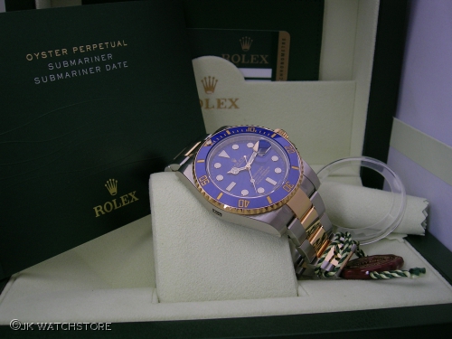 ROLEX SUBMARINER 116613LB 2013 DSCN1046_472375.JPG