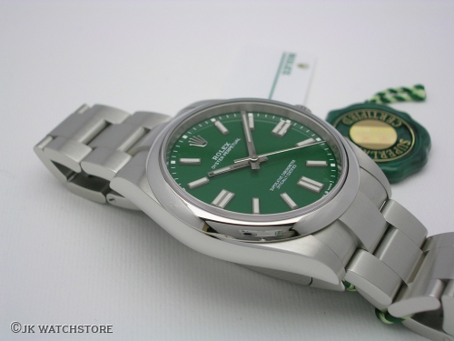 ROLEX OYSTER PERPETUAL 124300 41MM NEW MODEL 2020  DSCN1054_31398a.JPG