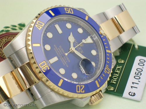 ROLEX SUBMARINER 116613LB 2014 DSCN1056_92db4b.JPG