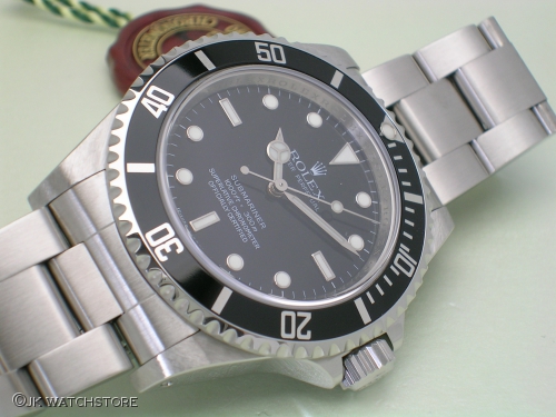 ROLEX SUBMARINER 14060M 2010 DSCN1132_306c09.JPG