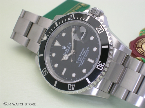 ROLEX SUBMARINER 16610 2003 DSCN1163_ed4397.JPG