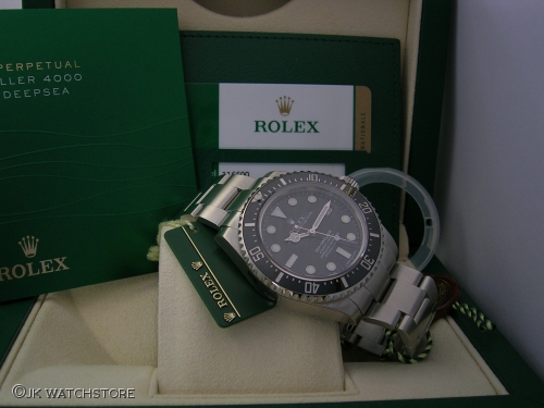 ROLEX SEADWELLER 116600 2014 DSCN1253_ec42a9.JPG