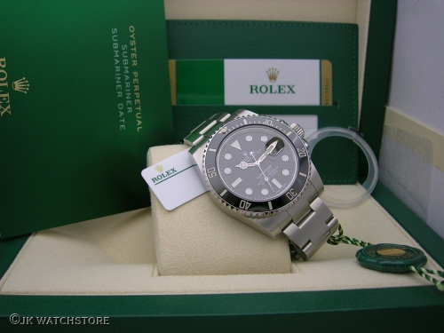 ROLEX SUBMARINER 116610LN 2020 NOS DSCN1273_a41561.JPG