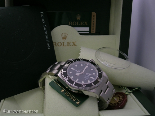 ROLEX SUBMARINER 14060M 2013 DSCN1400_c3c400.JPG