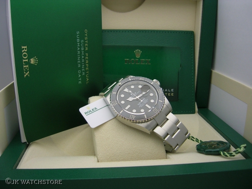 ROLEX SUBMARINER 126610LN 2021 DSCN1592_3cee3c.JPG