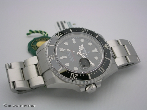 ROLEX SEADWELLER RED 126600 2019 DSCN2180_e63f7a.JPG