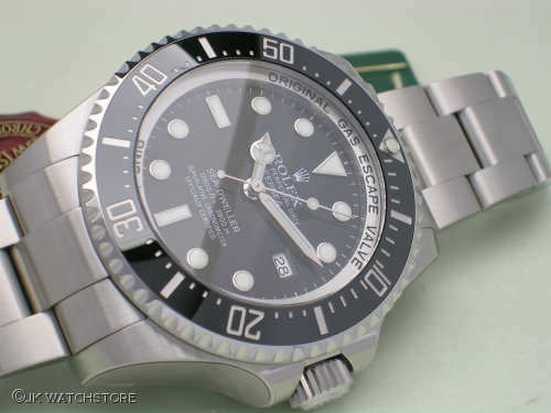 ROLEX DEEPSEA 116660 2014 DSCN2214_c7478d.JPG