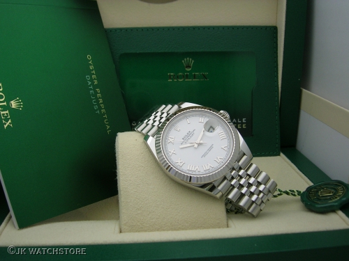 ROLEX DATEJUST II 126334 2021 WHITE ROMAN DIAL JUBILEE DSCN2222_b2fcc9.JPG